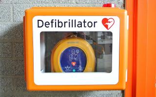 Defibrillator